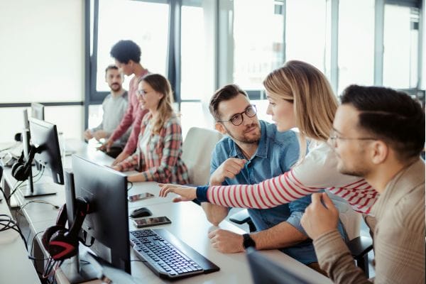 IT experts Email message inbox notification on laptop screen